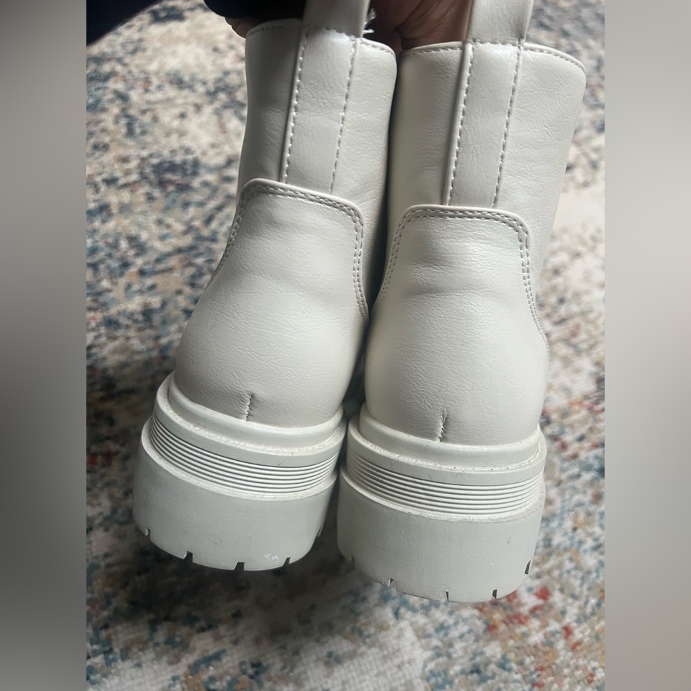 Brand NEW! Indigo Rd. Combat Boots with zipper - Picture 7 of 9